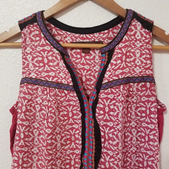 Anthropologie A Common Thread Sleeveless Top with Embroidery size XS - Picture 2 of 5